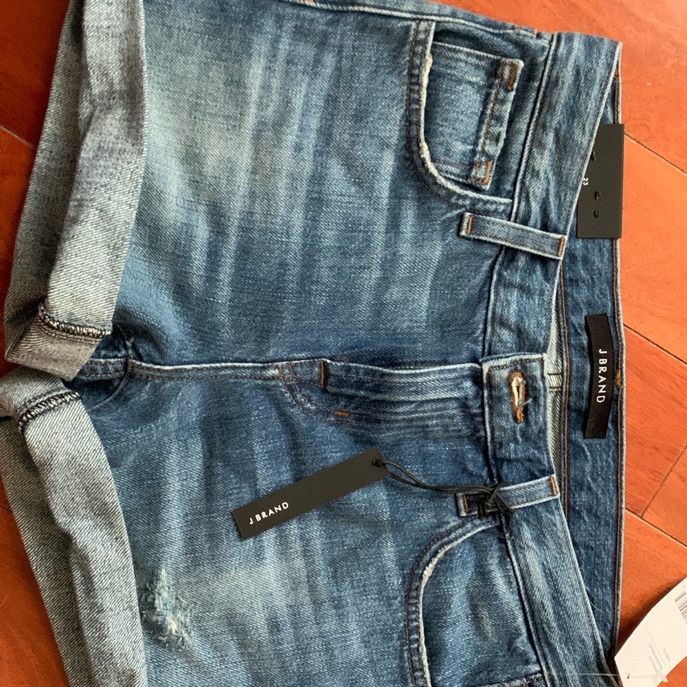 New with tags J Brand Johnny Short Broken Heart